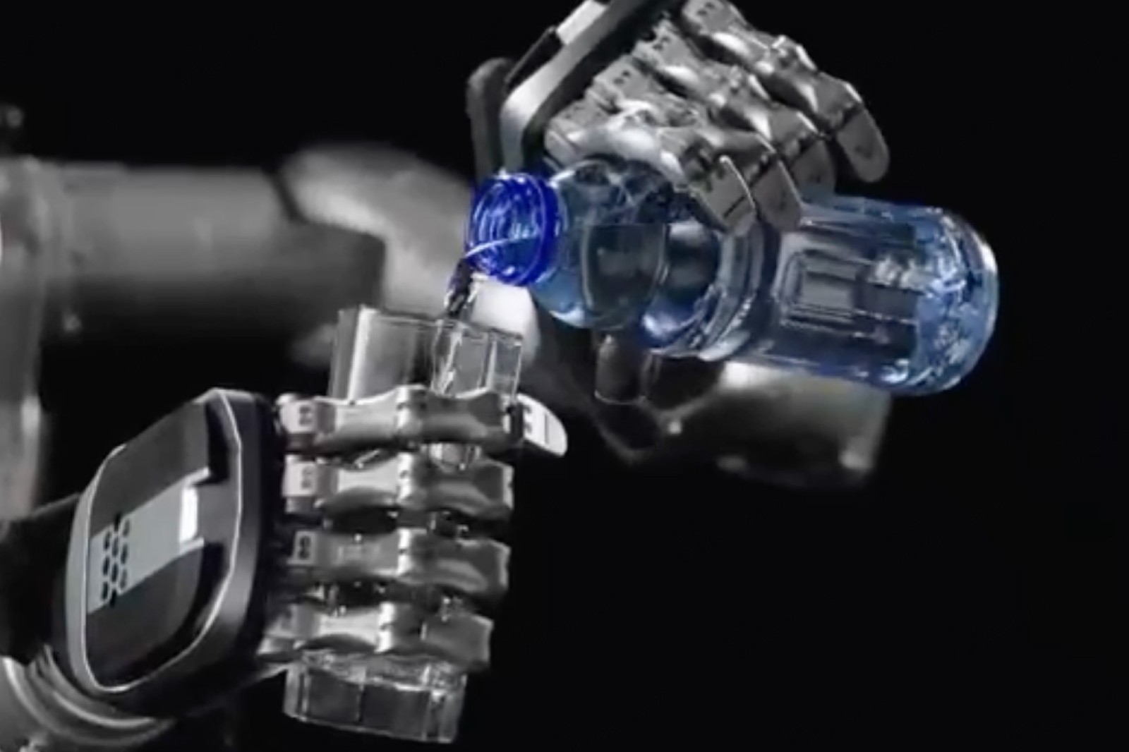 系列解读 | 星空游戏灵巧手家族亮相：高自由度的创新突破